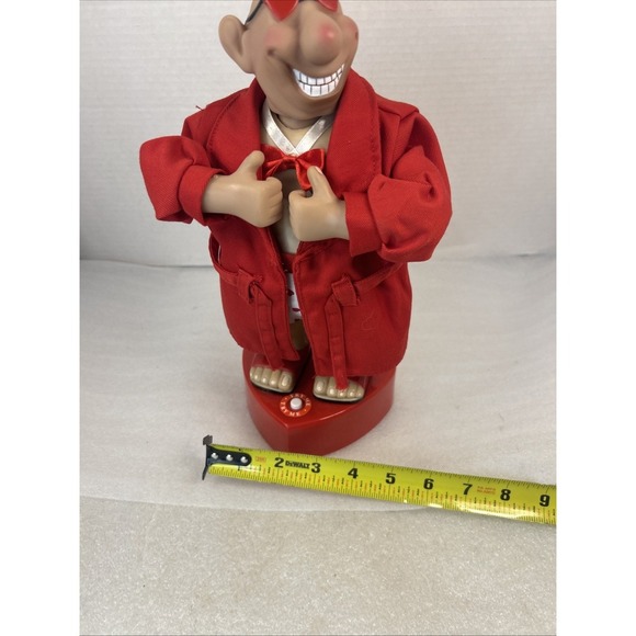 Freddie The Flasher Animated Figure Valentines Day Toy Read - Picture 11 of 11